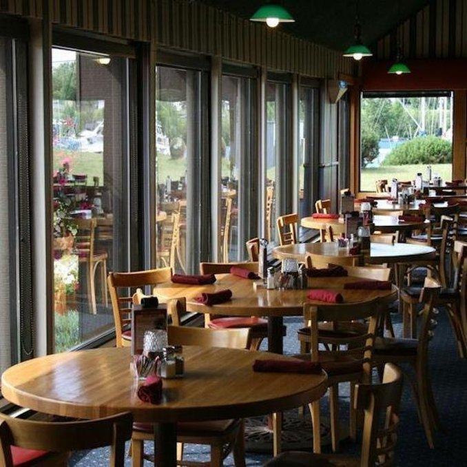 Barkers Island Inn Resort & Conference Center Superior Restaurante foto